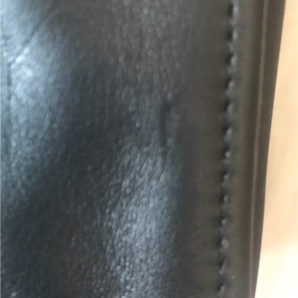 Vintage Nine West Black Leather Shoulder Bag/Crossbody - Picture 7 of 9